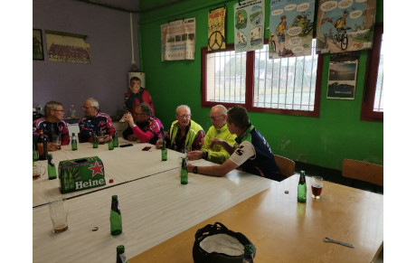 07 octobre 2021 - Bon anniversaire au doyen du club cyclo!